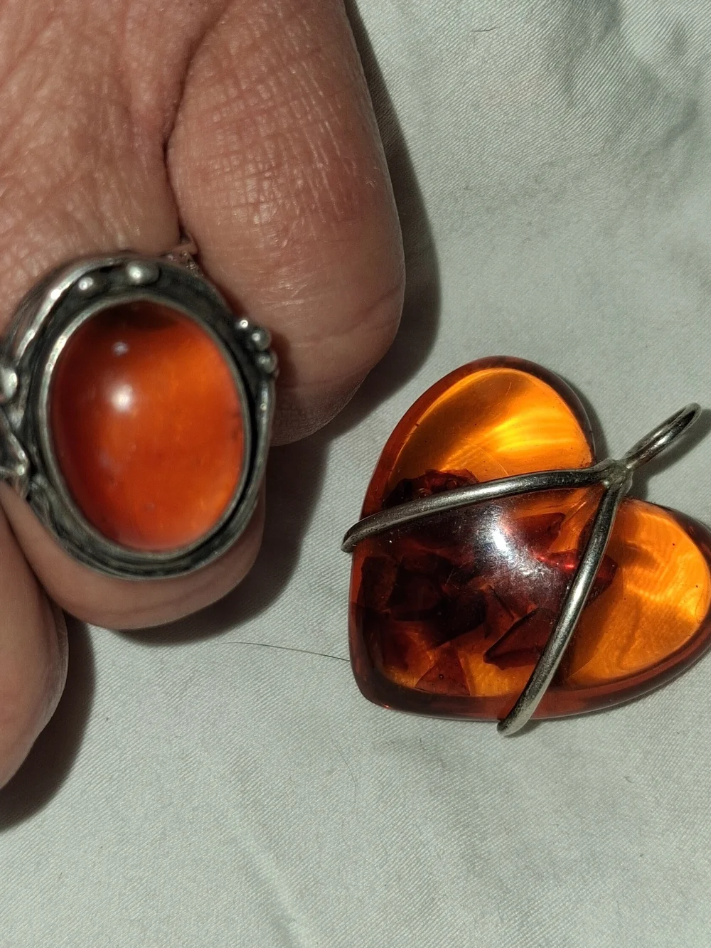 Vintage Sterling Silver Set. Amber Puff Heart Pendant With Oval Amber Ring 7.5